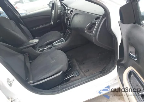 2013 Chrysler 200 Lx из США, поврежденный, VIN 1C3CCBAB3DN642175